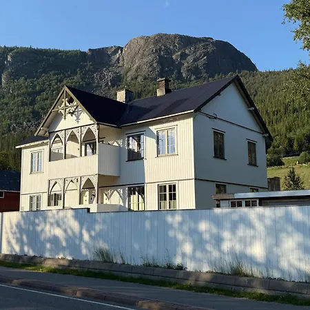 Appartement Nordre Fossheim Gard, Med Utendors Vedfyrt Badstue *